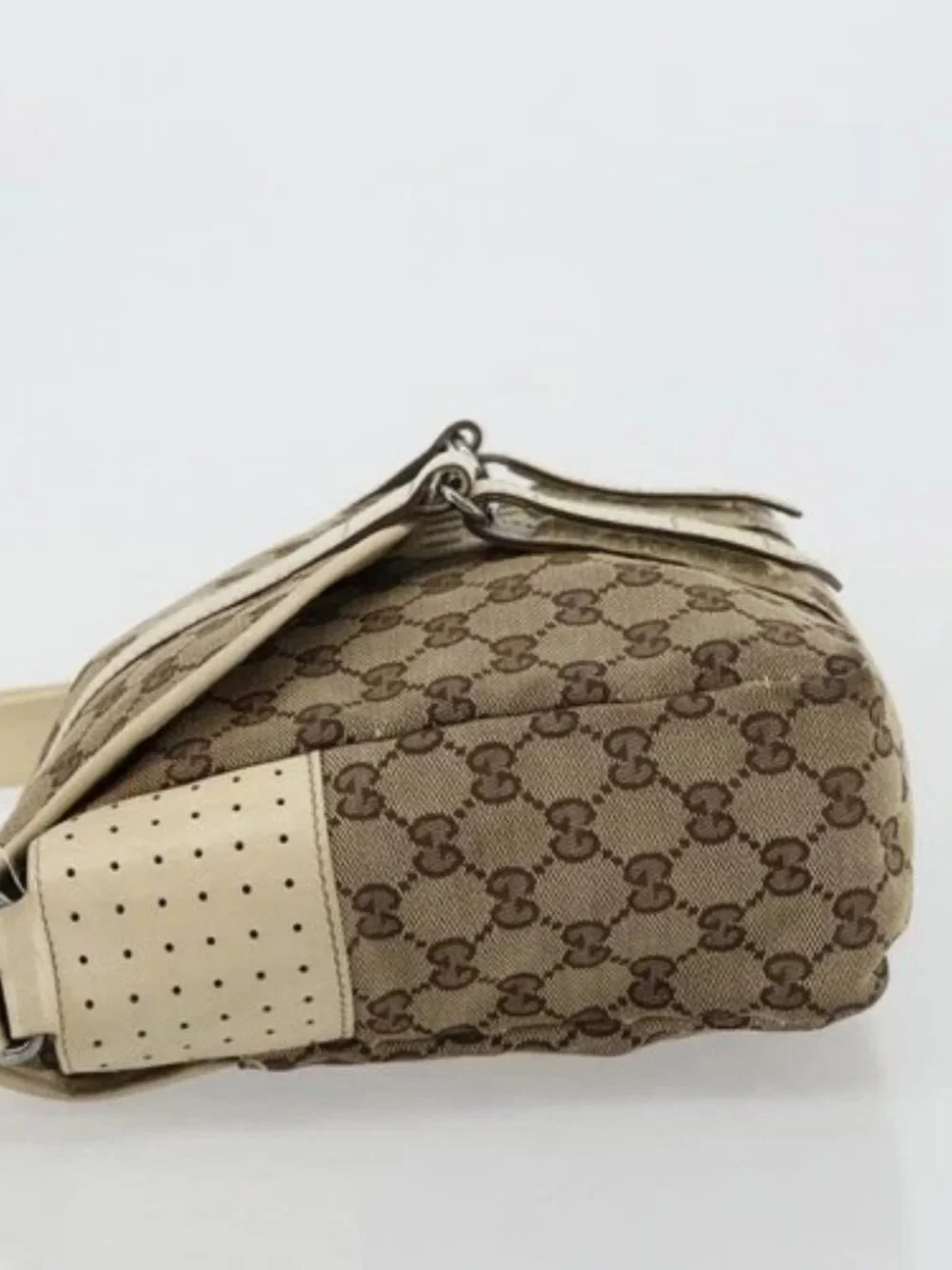 GUCCI GG Canvas Shoulder Bag Beige Silver 145859 Auth 181188